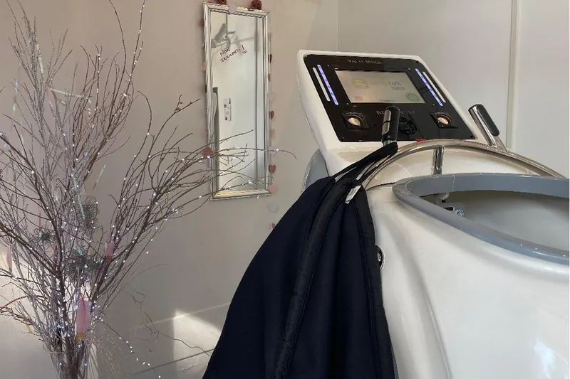 Il macchinario Vacumagic nella cabina corpo
